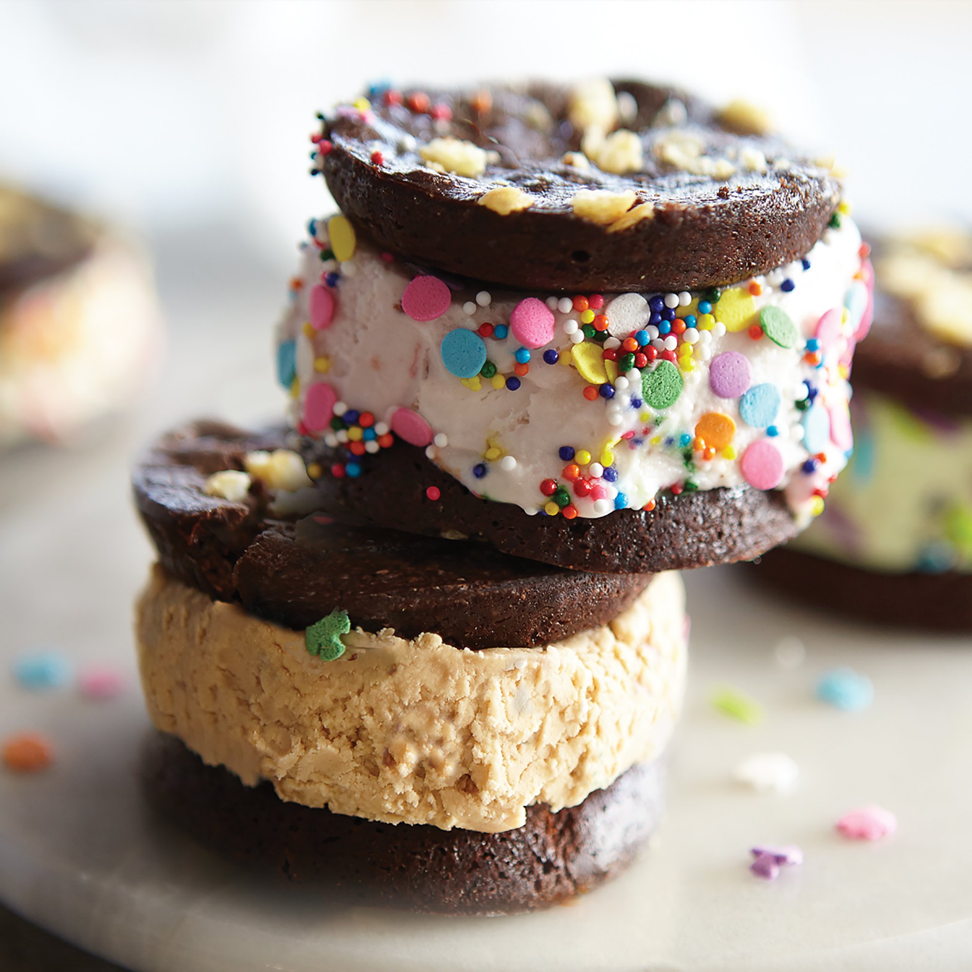 Brownie Ice Cream Sandwich Recipe from HEB