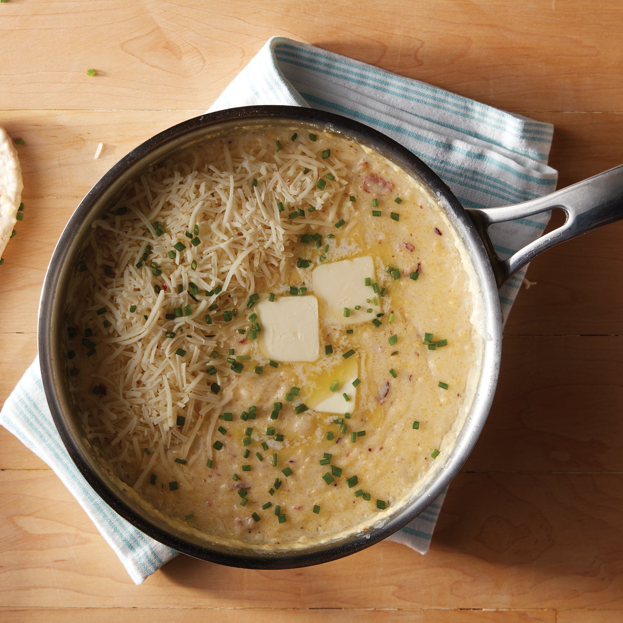 Cheesy Carolina Reaper Grits Recipe from HEB