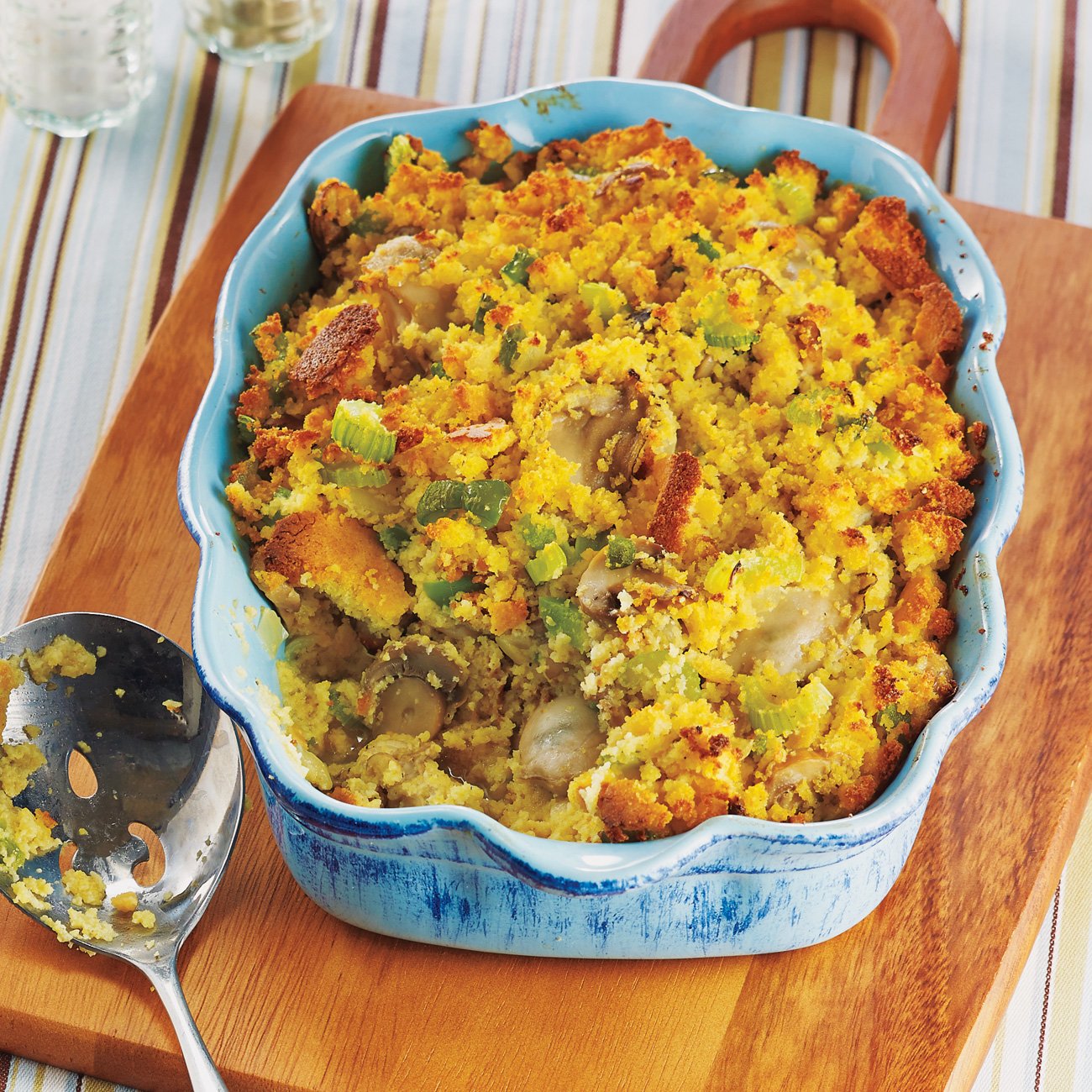 Cornbread Oyster Stuffing Recipe from HEB
