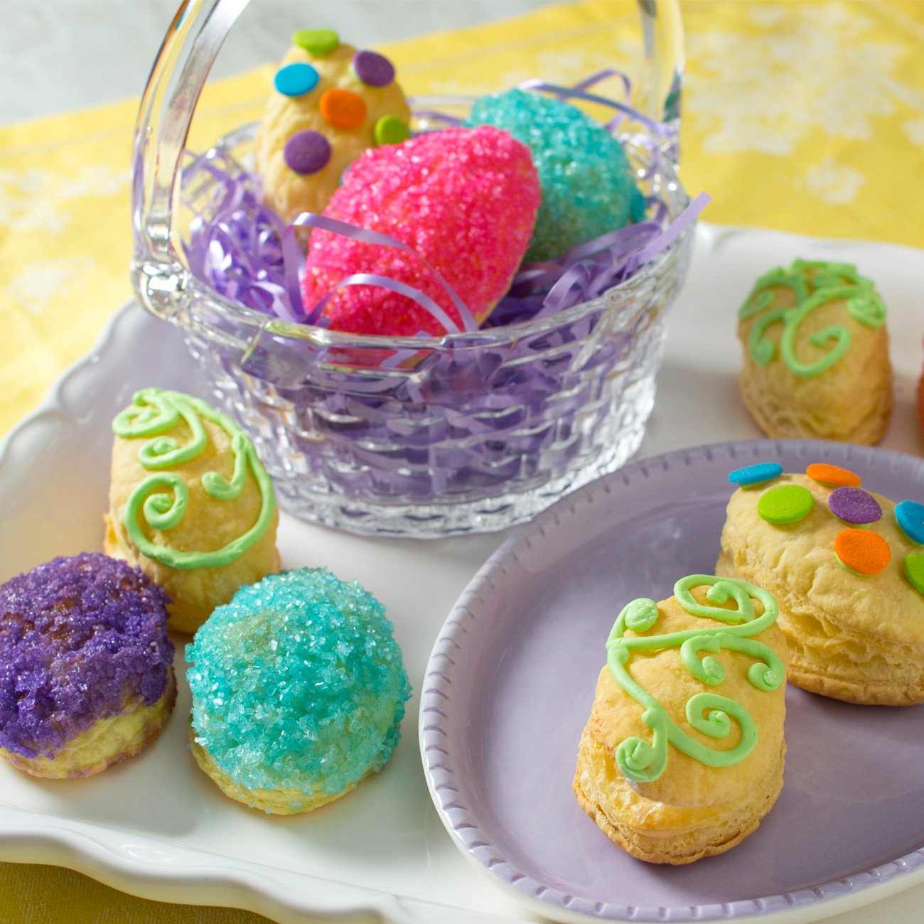 Easter Egg Marshmallow Crème Puffs Recipe from HEB