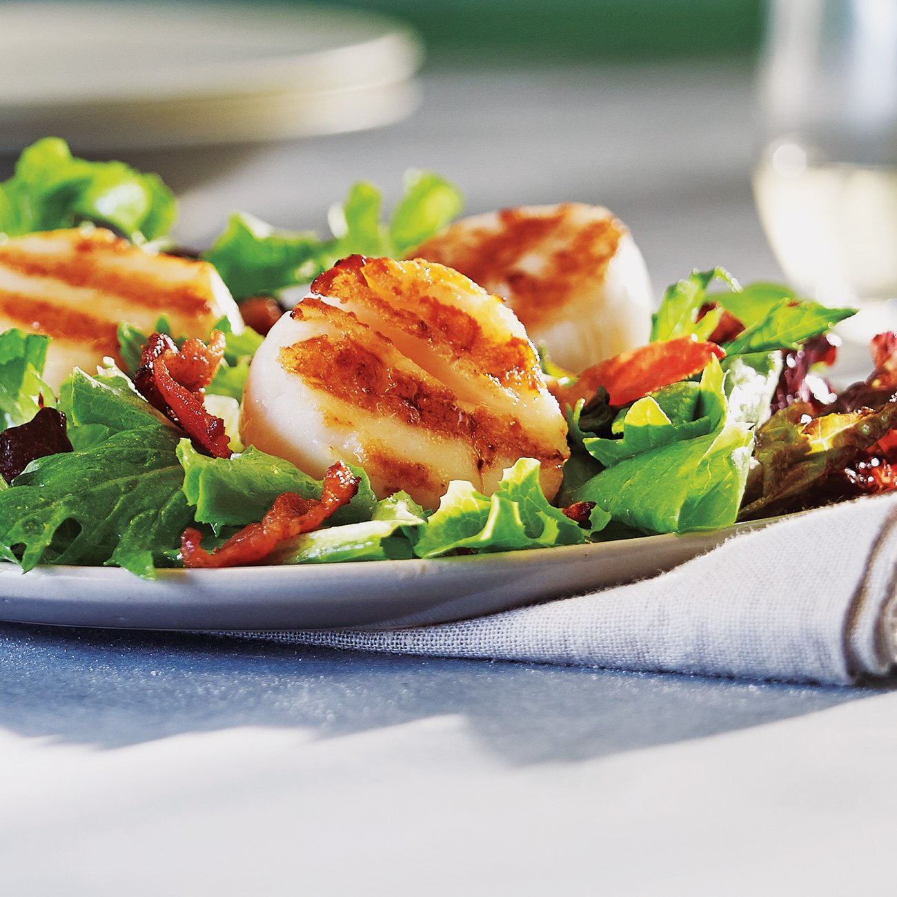 Grilled Scallops with Grapefruit Vinaigrette Recipe from HEB