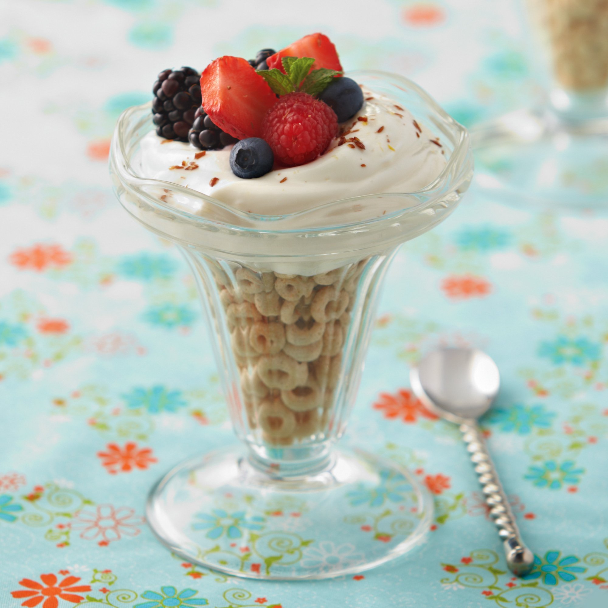 High Protein Berry Breakfast Parfait Recipe from HEB