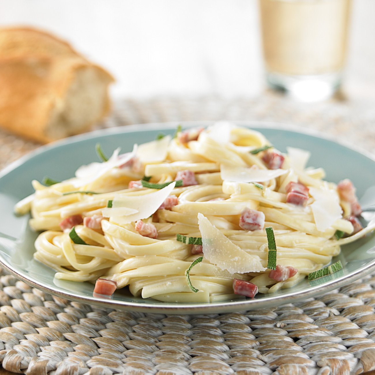 Pancetta Linguini Pasta Toss Recipe from HEB