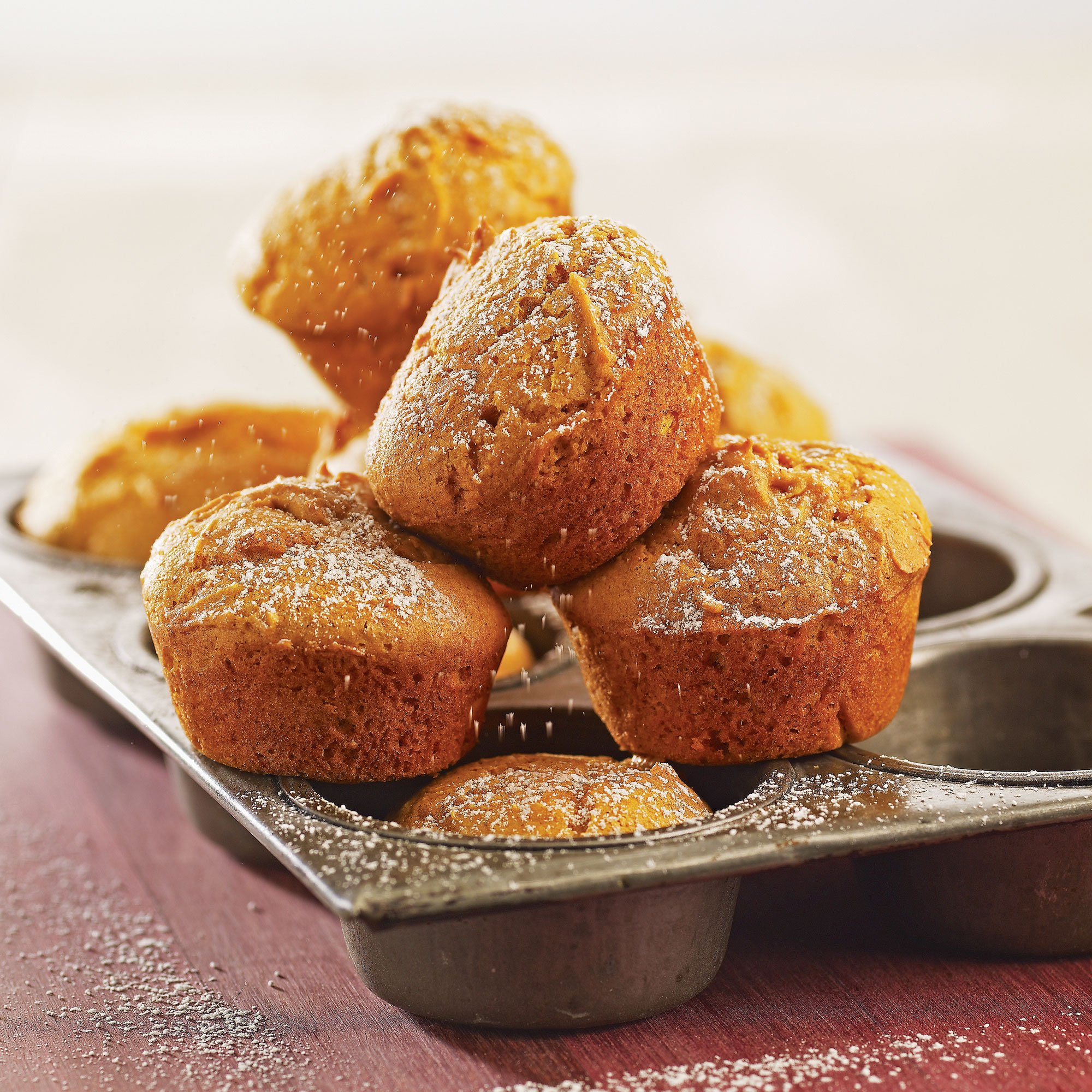 Spicy Cinnamon Pumpkin Muffins Recipe from HEB