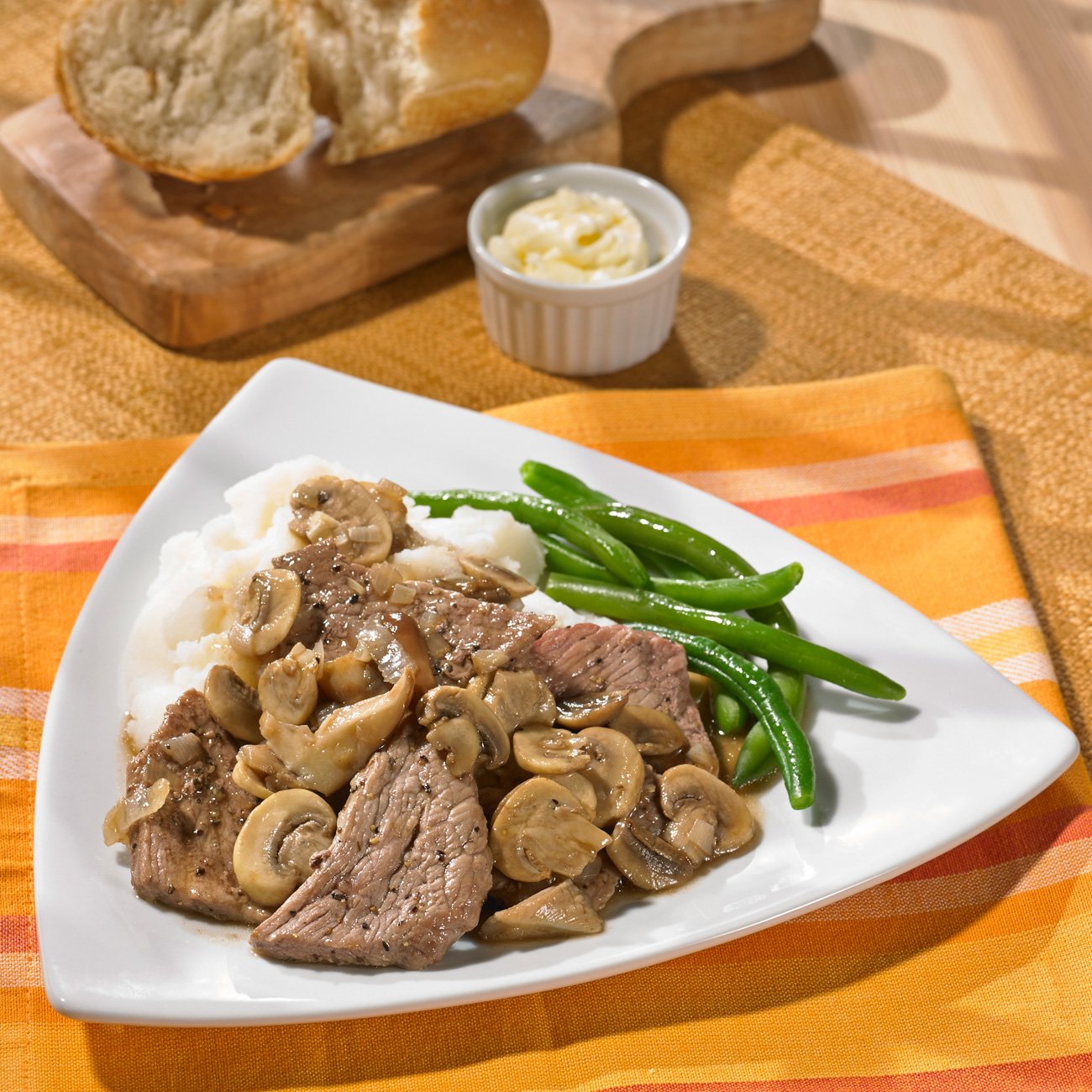 Veal Scallops With Mushroom Sauce Recipe from HEB