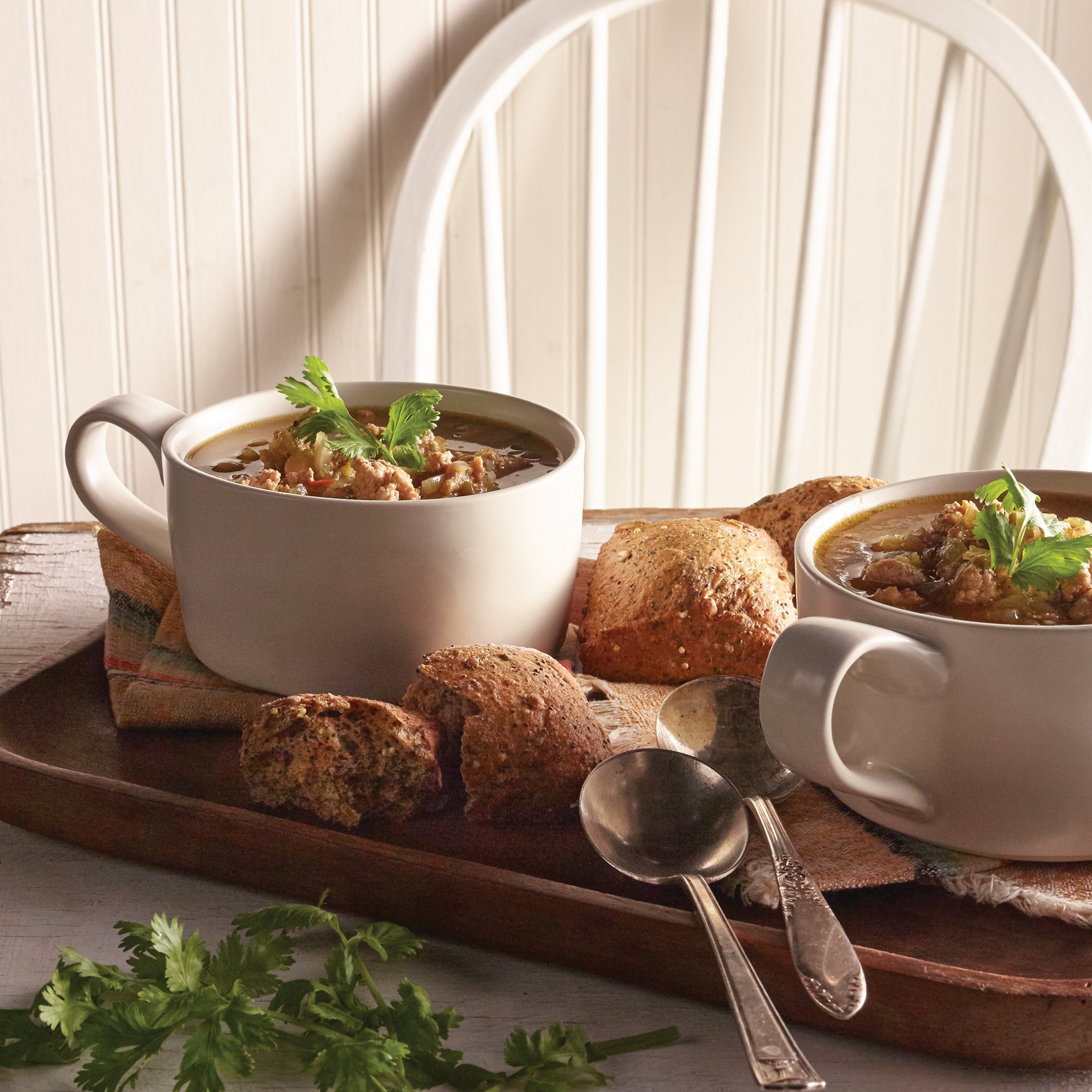 White Turkey Chili Tomatillo Recipe from HEB