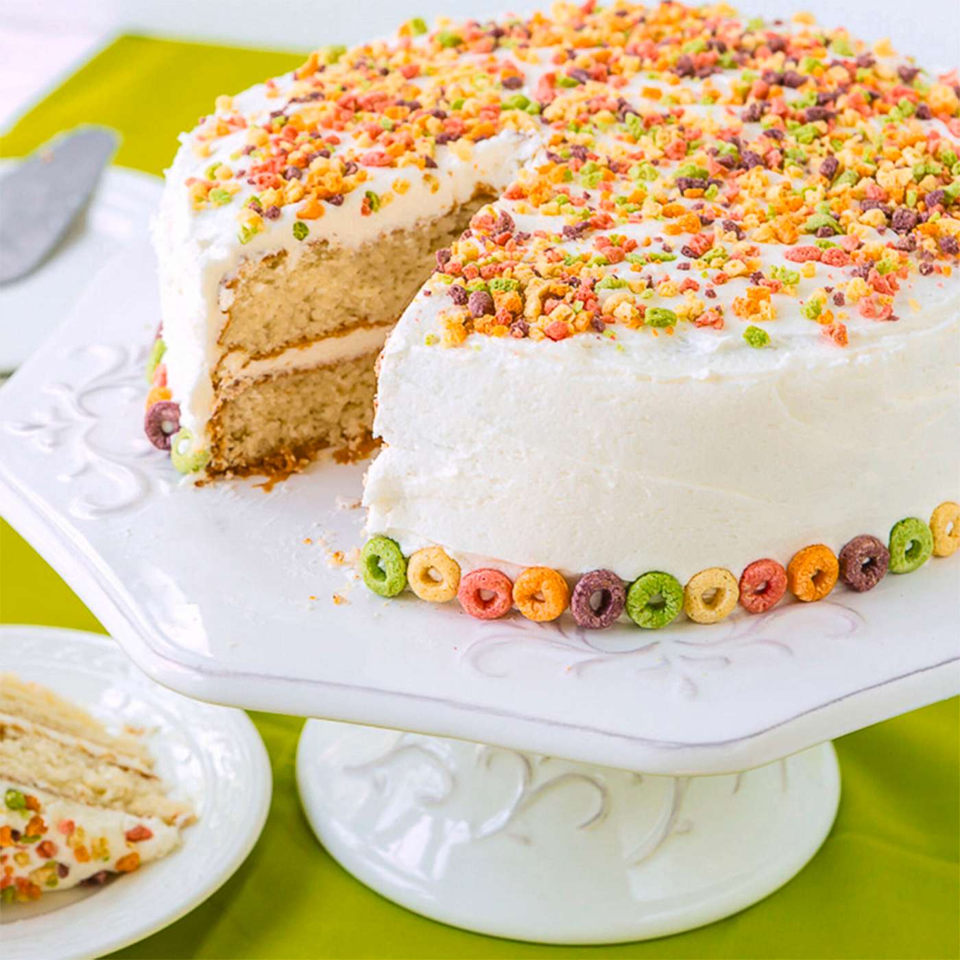 Betty Crocker Whipped Vanilla Frosting; image 6 of 6