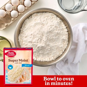 Betty Crocker Super Moist White Cake Mix, 14.25 oz