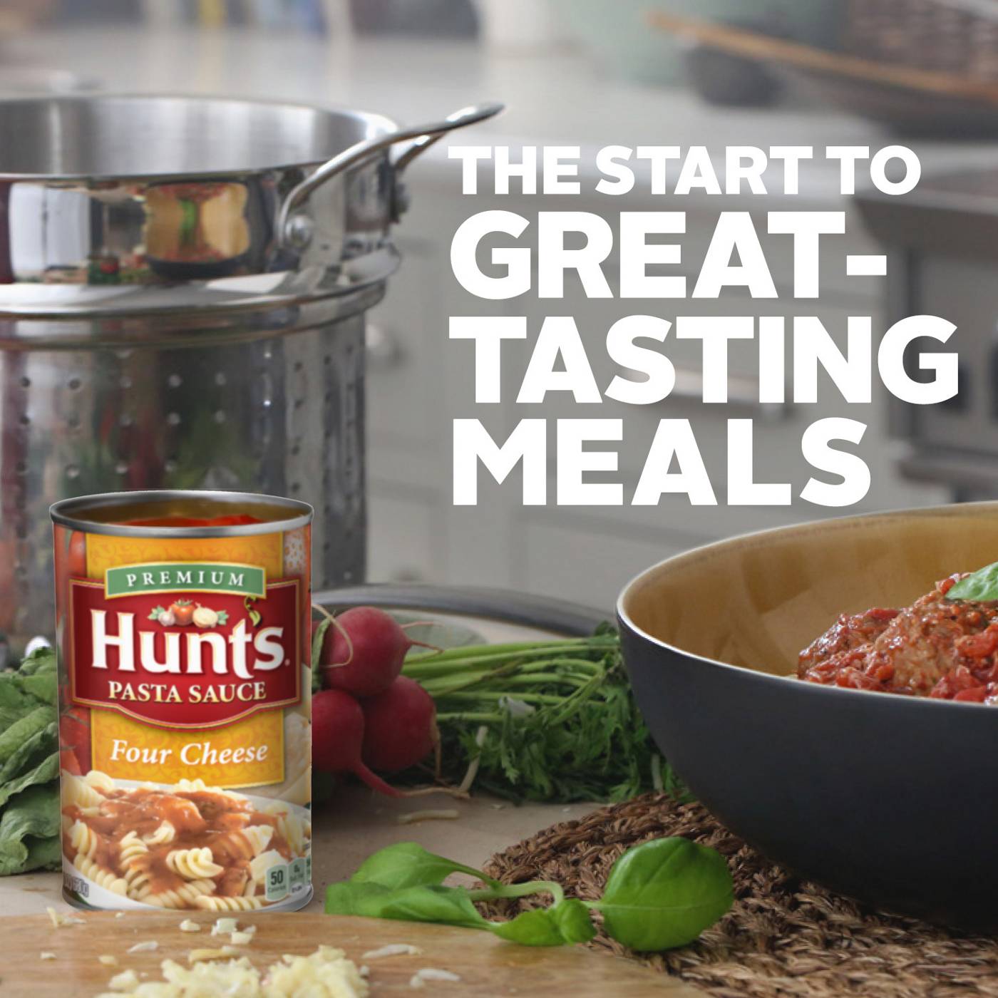 Hunt's Four Cheese Pasta Sauce; image 6 of 7