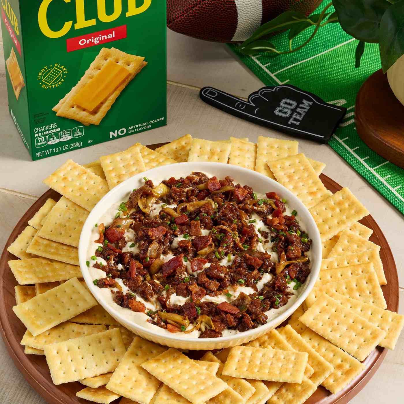 Club Original Crackers; image 9 of 11