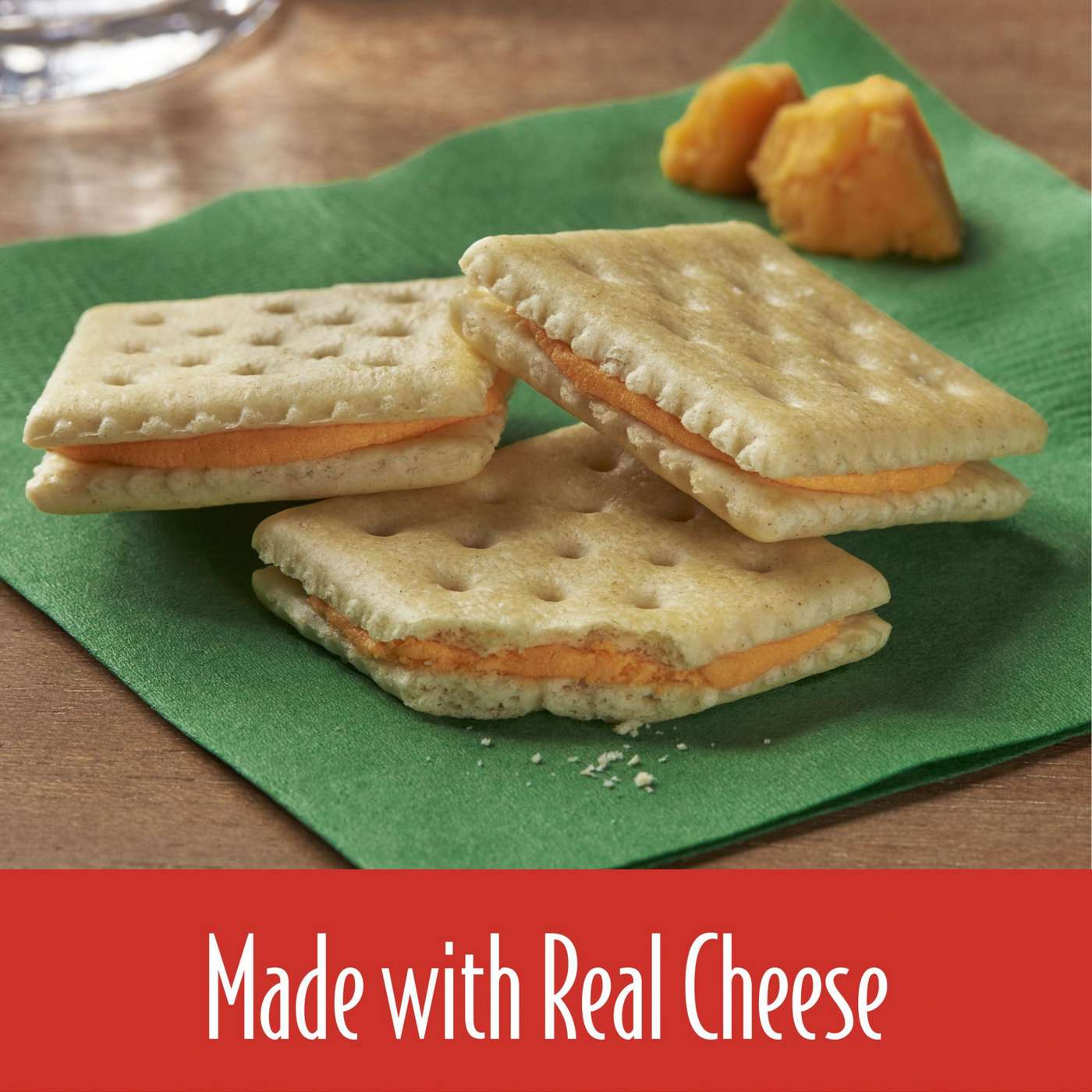 Keebler Club and Cheddar Sandwich Crackers; image 2 of 3