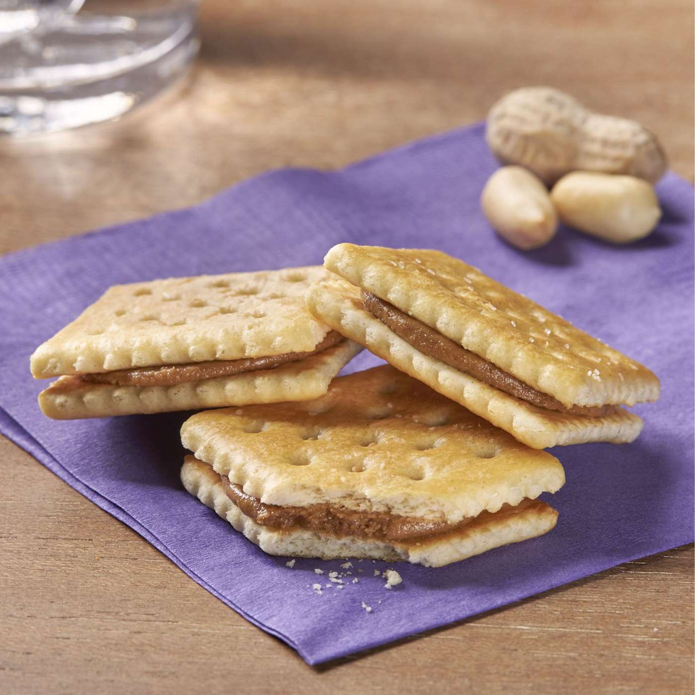 Keebler Toast and Peanut Butter Sandwich Crackers; image 3 of 4
