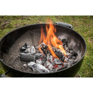 B&B Charcoal Oak Lump Charcoal, 10 lb