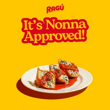 Ragu Chunky Tomato, Garlic and Onion Pasta Sauce, 24 oz