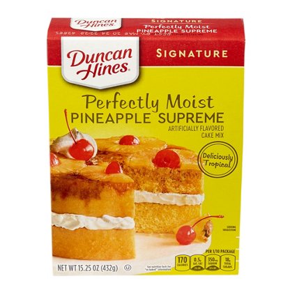 Duncan Hines Signature Perfectly Moist Strawberry Supreme Cake Mix