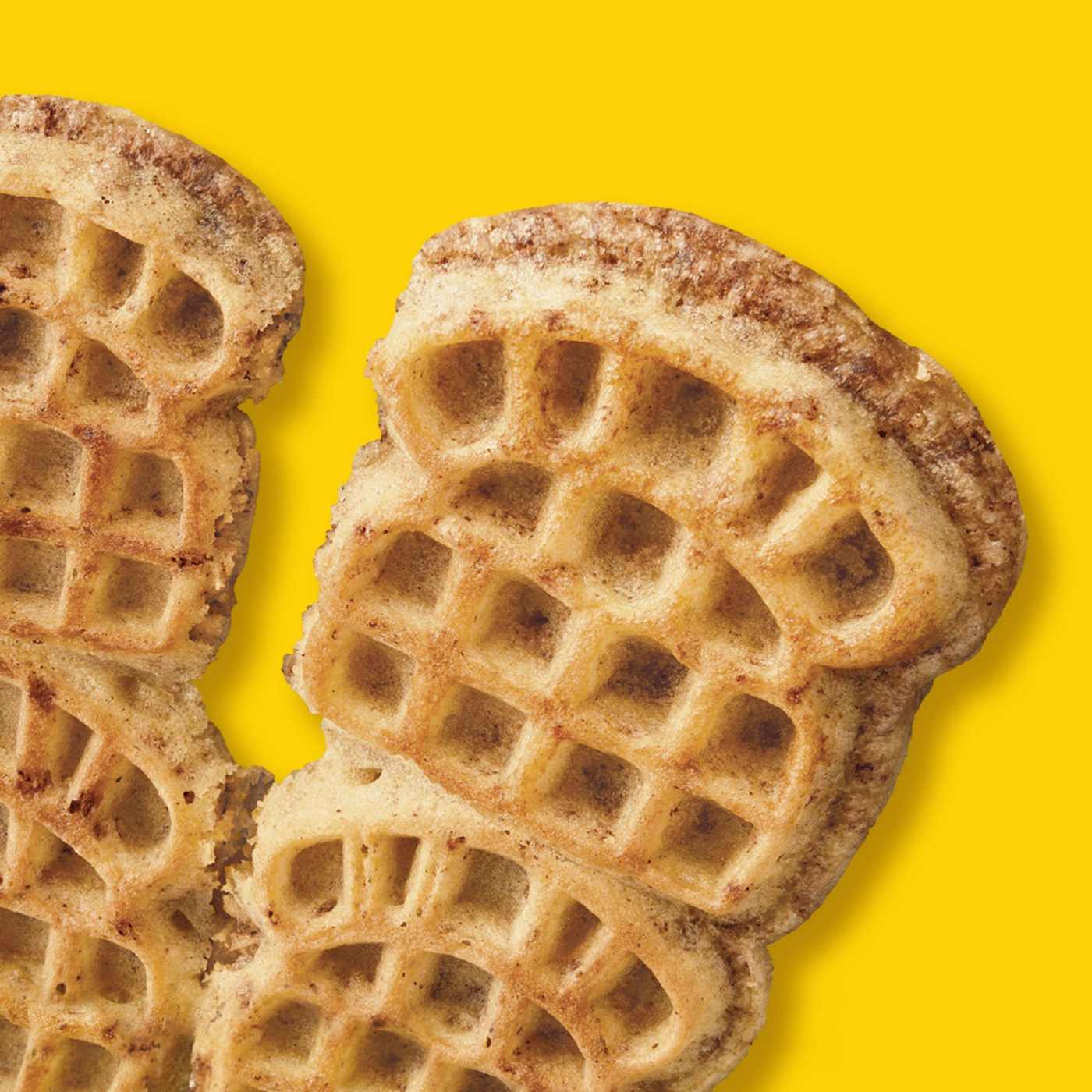 Eggo Minis Cinnamon Toast Frozen Waffle Bites, 10.75 oz; image 2 of 4