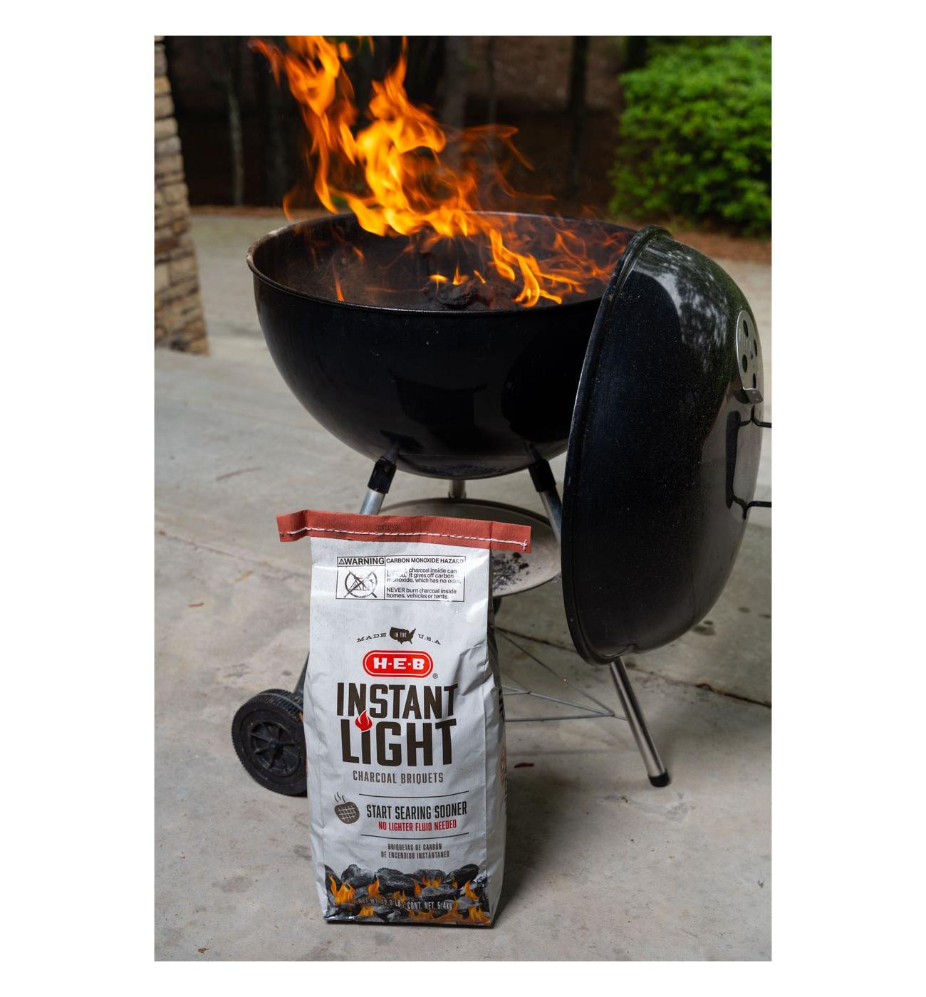 H-E-B Instant Light Charcoal Briquets; image 2 of 3