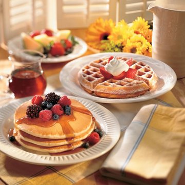 Pioneer Complete Buttermilk Pancake & Waffle Mix, 32 oz