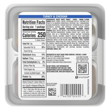 Lunchables Lunch Combinations Turkey & Cheddar with Crackers, 3.2 oz