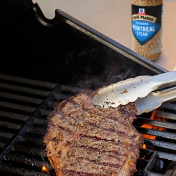 McCormick Grill Mates Montreal Steak Seasoning, 3.4 oz