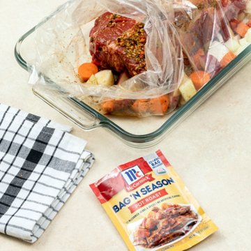 McCormick Bag 'n Season Pot Roast Cooking & Seasoning Mix, 0.81 oz