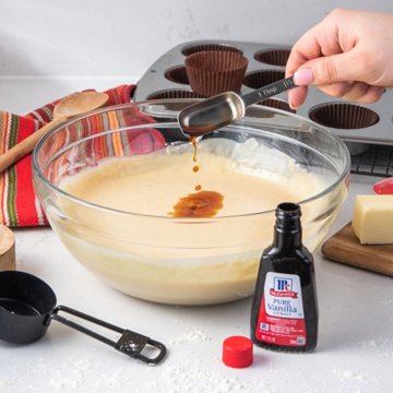 McCormick Pure Vanilla Extract, 2 fl oz