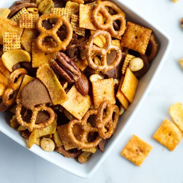 Bolner's Fiesta Very Hot Cayenne Pepper, 4 oz