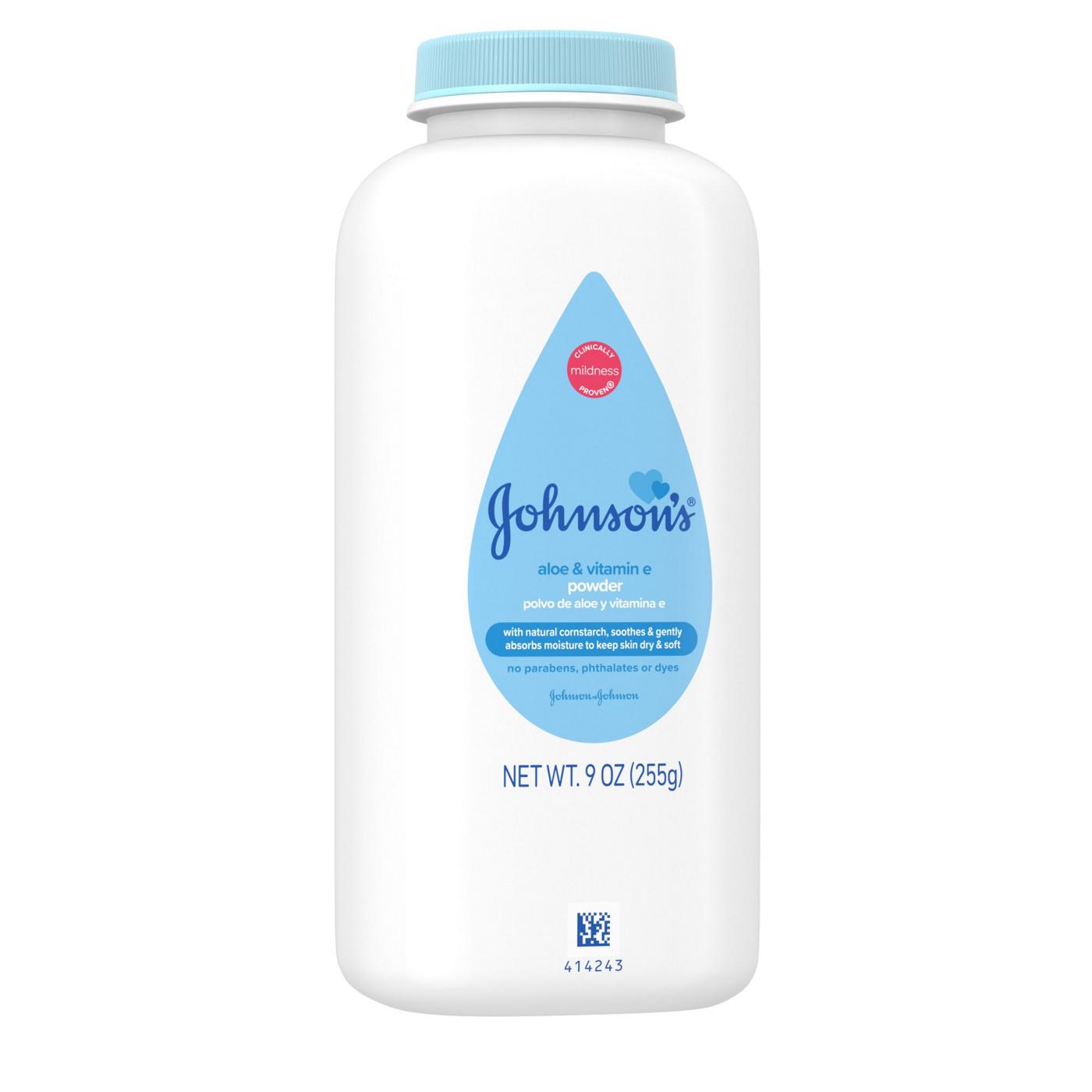 Johnson's Baby Cornstarch Baby Powder with Aloe & Vitamin E; image 3 of 3