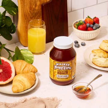 Walker Honey Farm Wildflower Honey, 46 oz