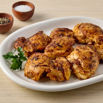 Hill Country Fare Boneless Skinless Chicken Thighs, Avg. 3.11 lbs