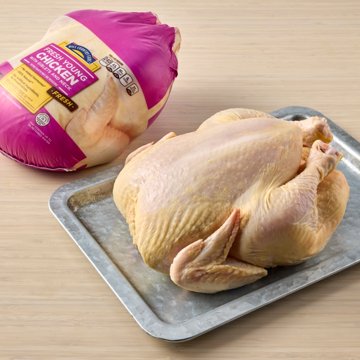 Hill Country Fare Fresh Young Chicken with Giblets and Neck, Avg. 5.55 lbs