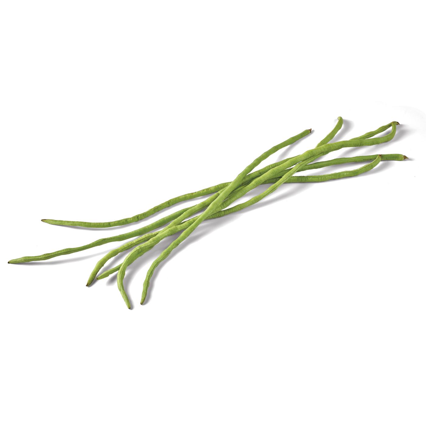 Fresh Chinese Long Bean; image 2 of 2