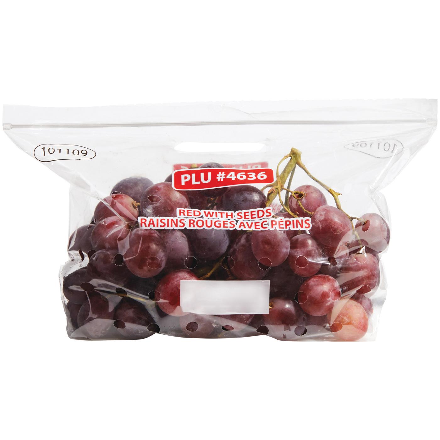 Fresh Seeded Red Grapes; image 1 of 2