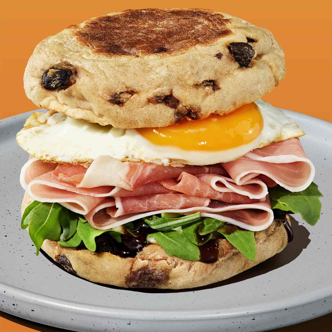 Thomas' Cinnamon Raisin English Muffin; image 6 of 7