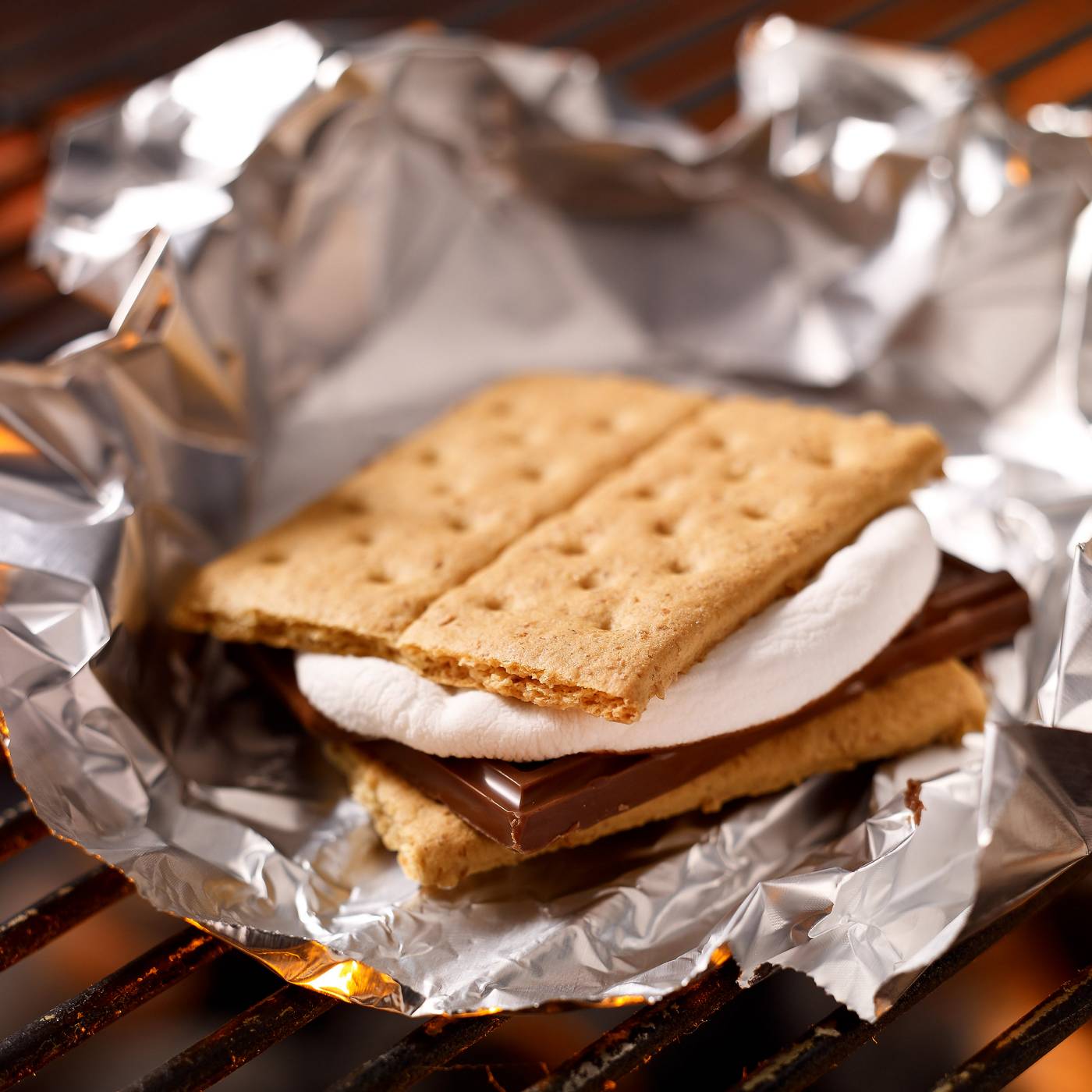 Honey Maid Graham Crackers; image 2 of 9