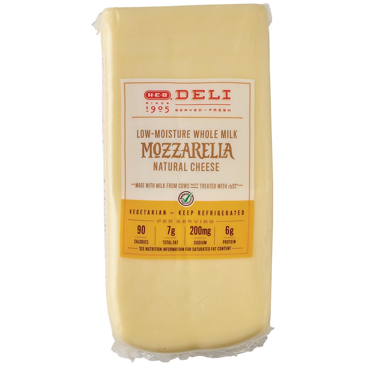 H-E-B Deli Sliced Low-Moisture Whole Milk Mozzarella Cheese - Shop ...