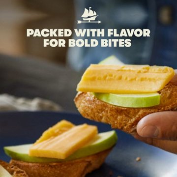 Tillamook Medium Cheddar Cheese, 16 oz