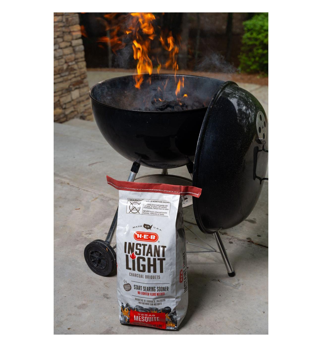 H-E-B Texas Mesquite Instant Light Charcoal Briquets; image 3 of 3