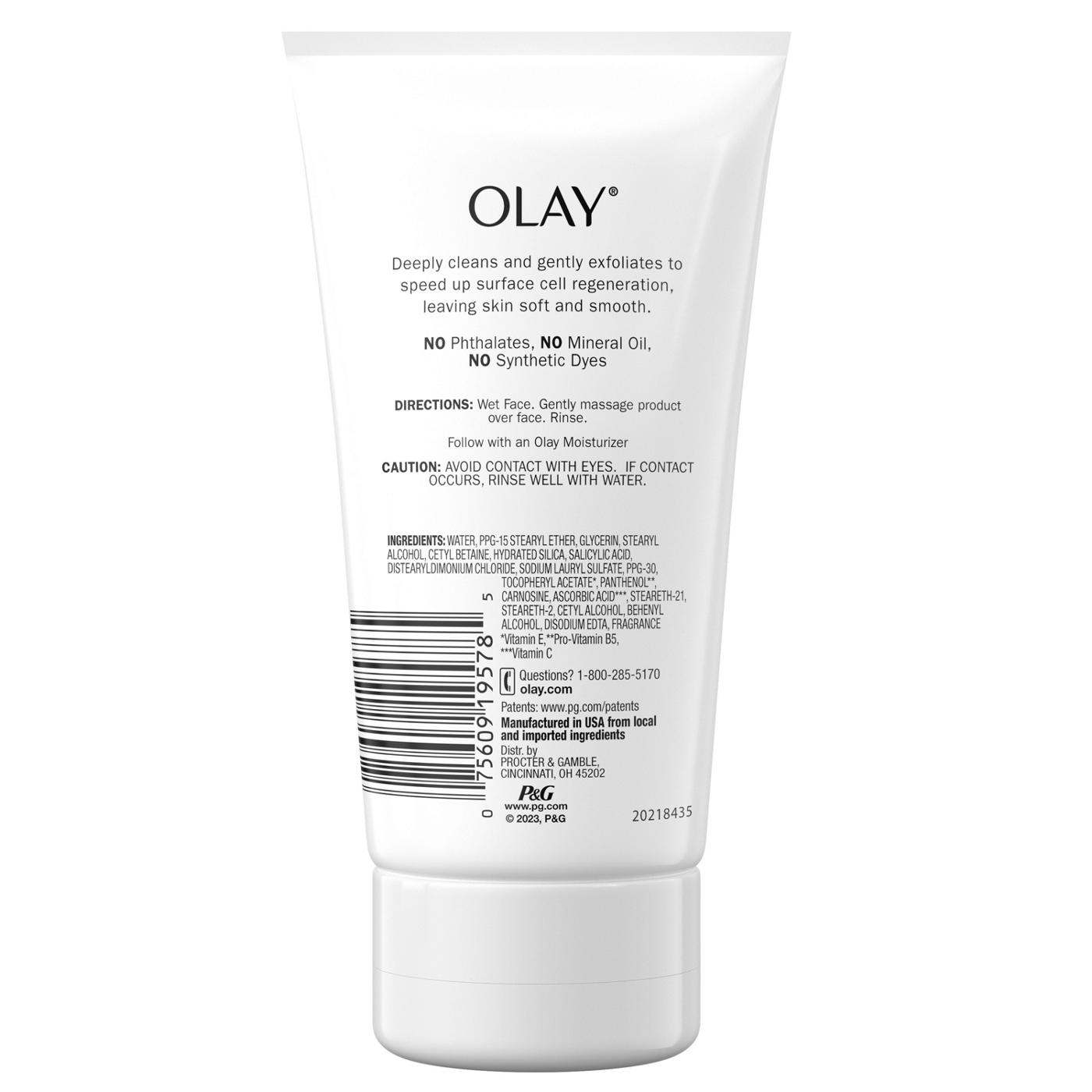 Olay Regenerist Regenerating Cream Face Cleanser; image 2 of 9