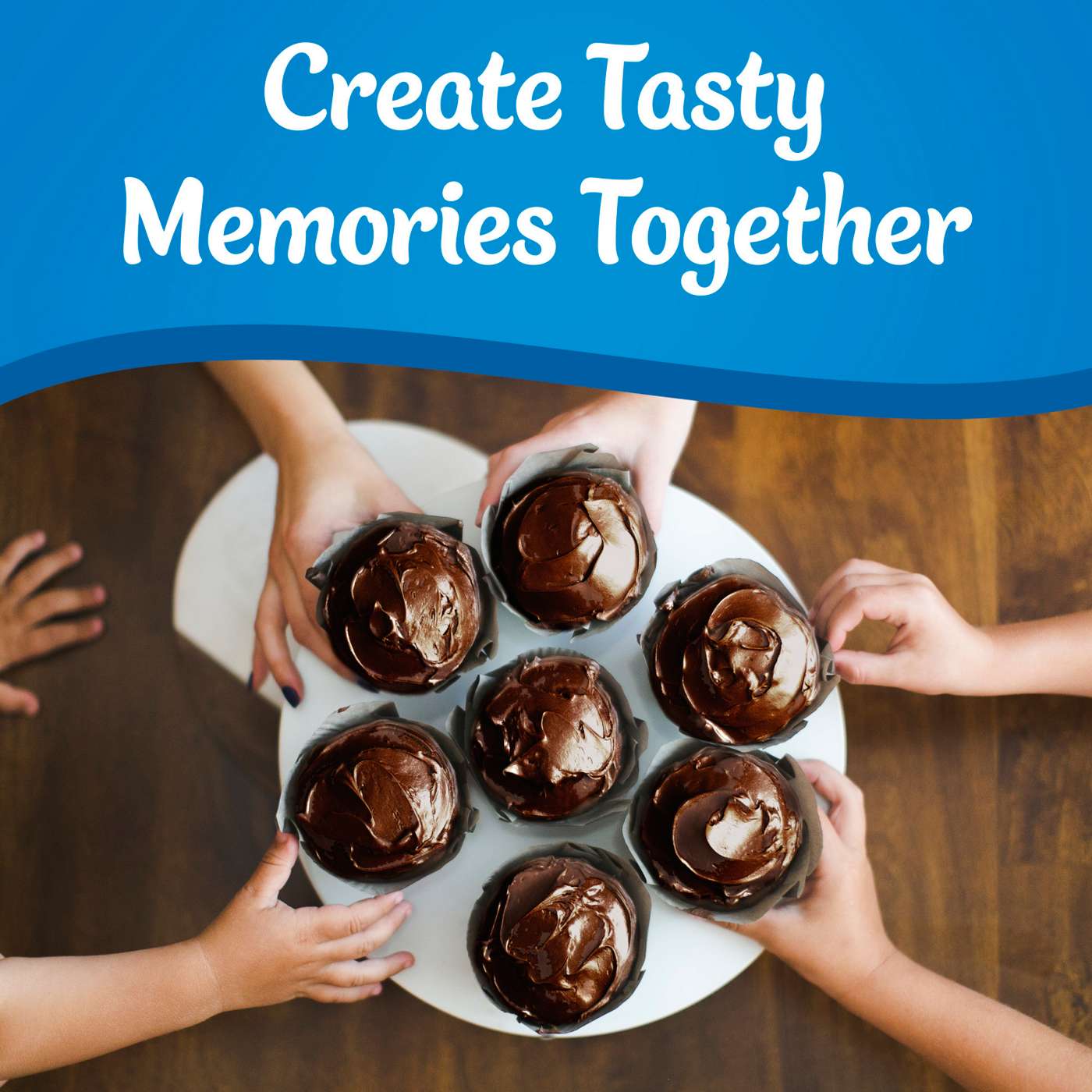 Pillsbury Creamy Supreme Chocolate Fudge Frosting; image 6 of 9