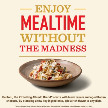 Bertolli Garlic Alfredo Sauce with Aged Parmesan Cheese, 15 oz