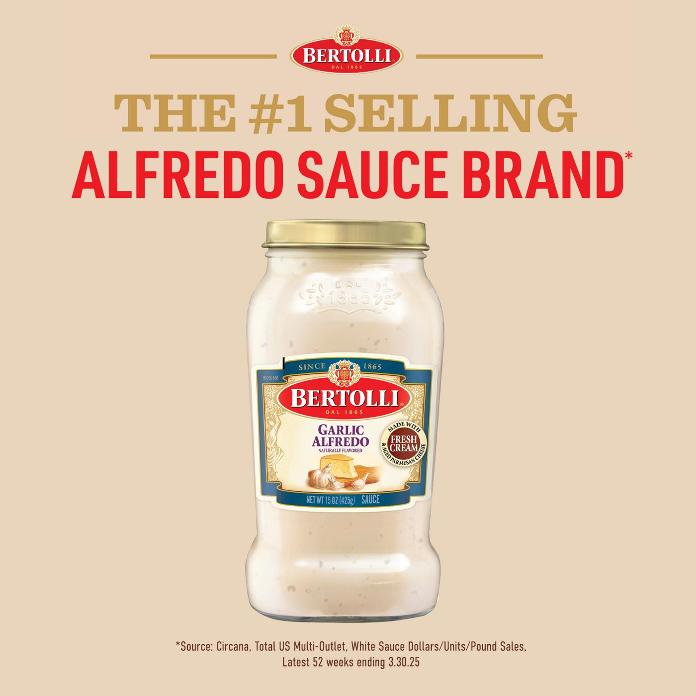 Bertolli Garlic Alfredo Sauce with Aged Parmesan Cheese; image 3 of 7