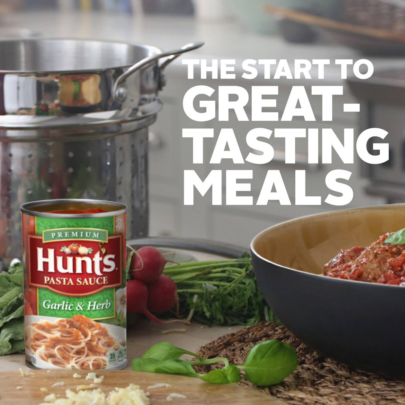 Hunt's Garlic & Herb Pasta Sauce; image 6 of 7