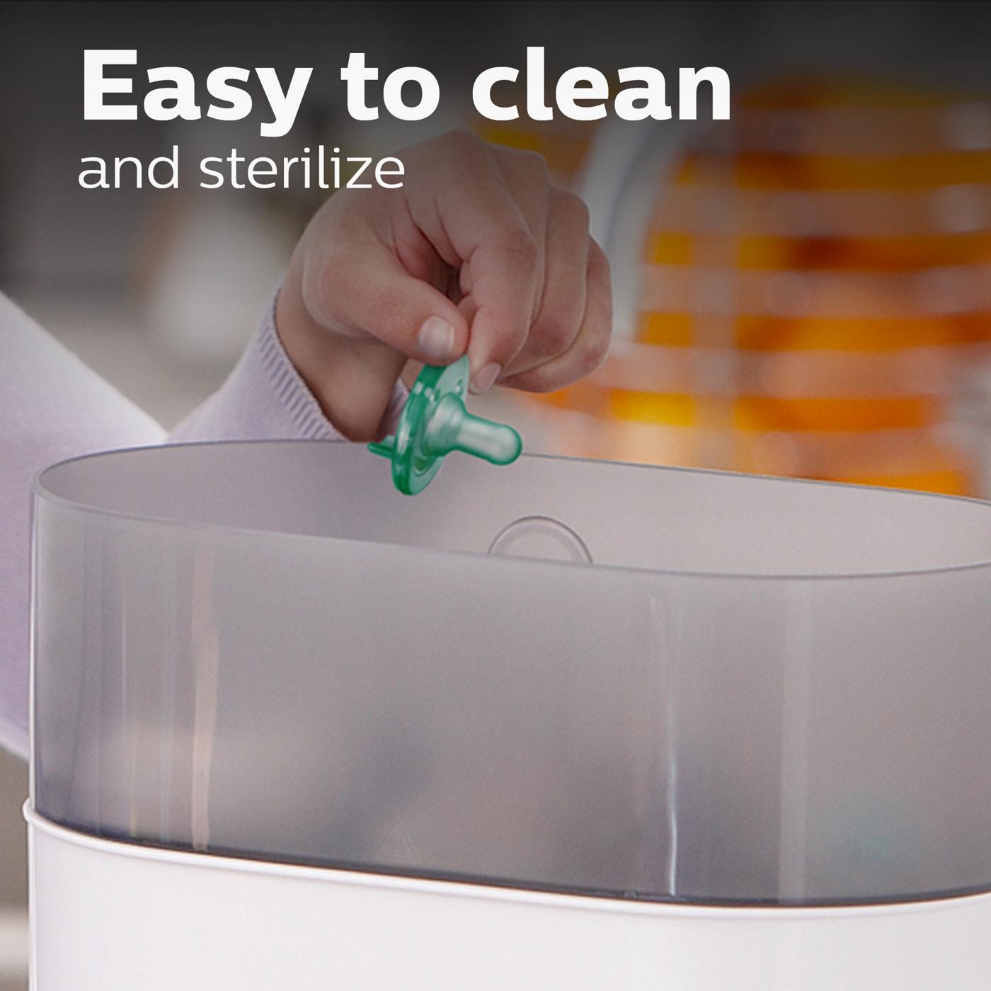 Avent Soothie Pacifiers (0-3 Months); image 3 of 3