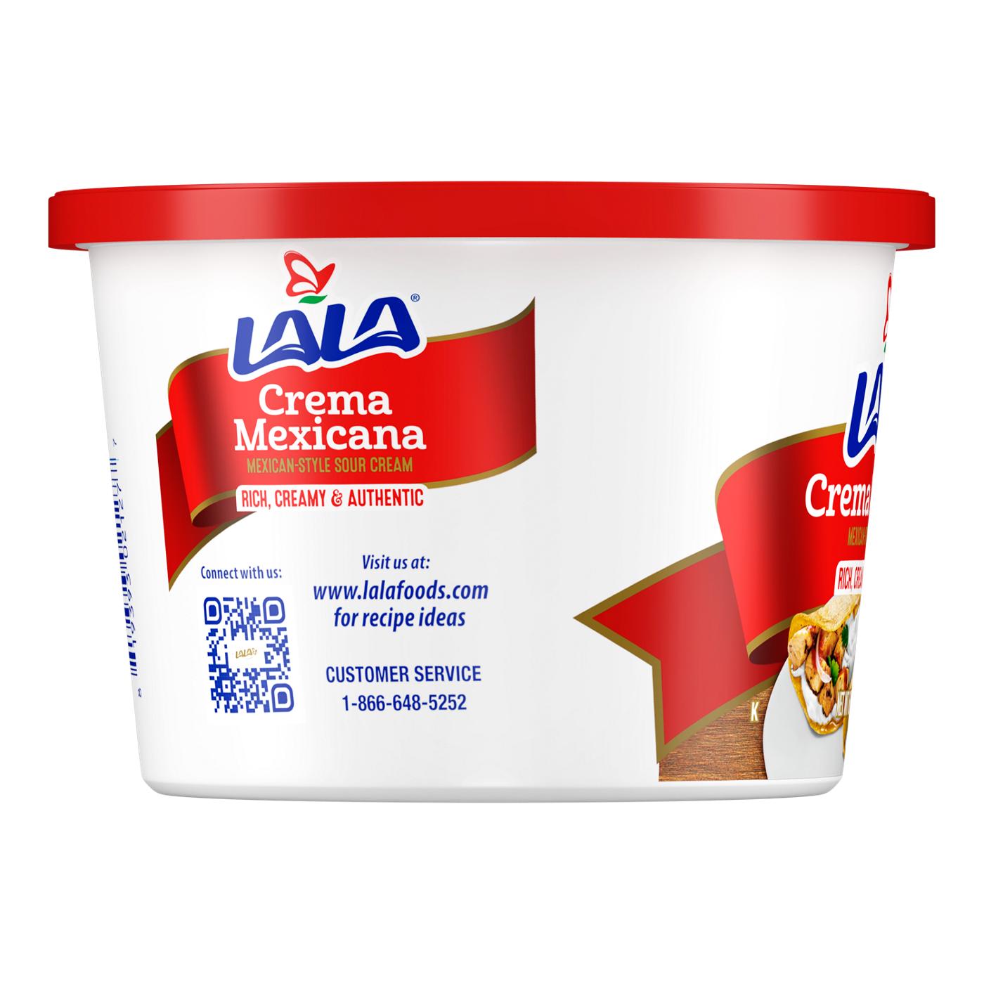 LALA Crema Mexicana Sour Cream; image 2 of 4