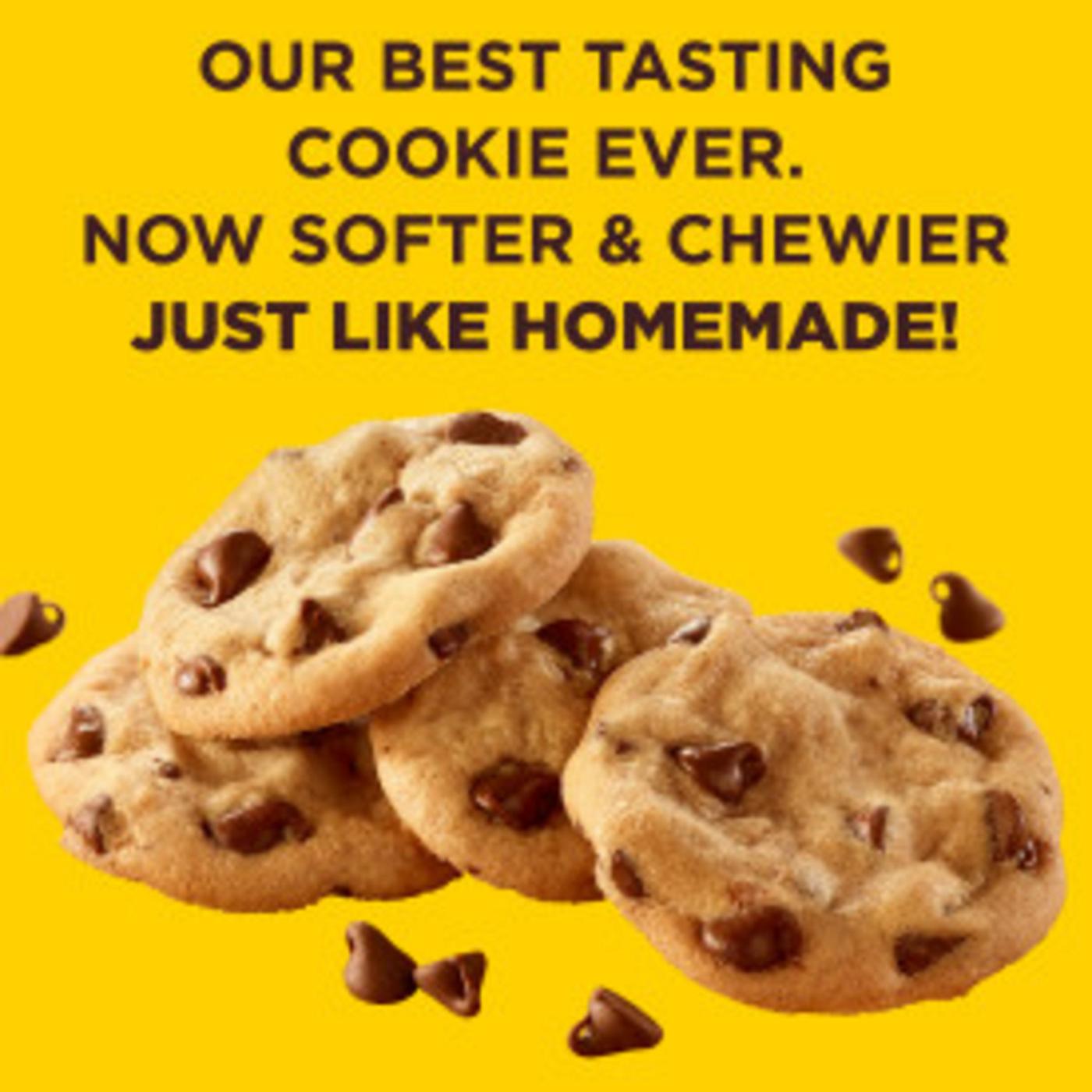 Nestle Nestle Toll House Chocolate Chip Cookie Dough; image 3 of 7