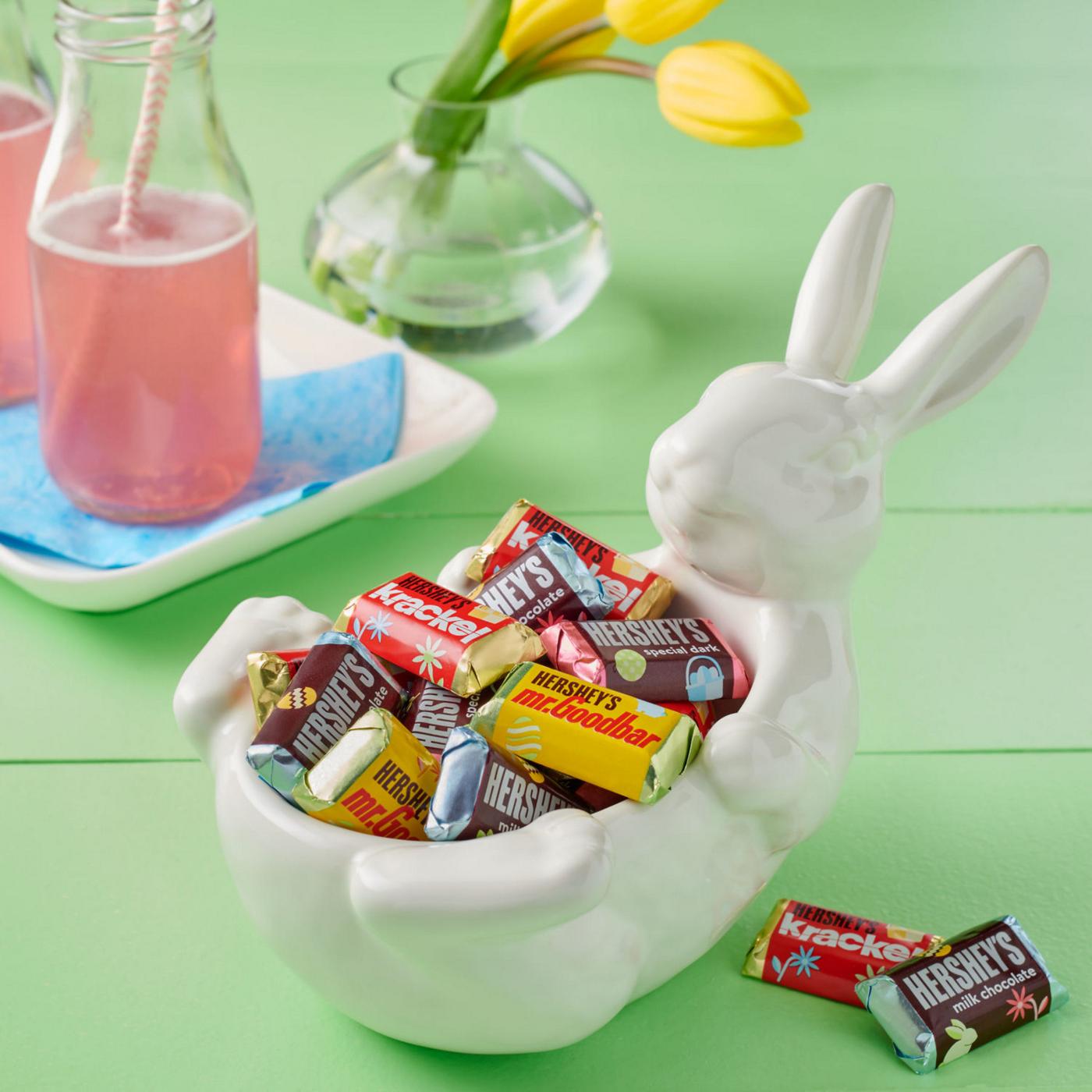 Hershey's Miniatures Assorted Chocolate Easter Candy; image 4 of 7