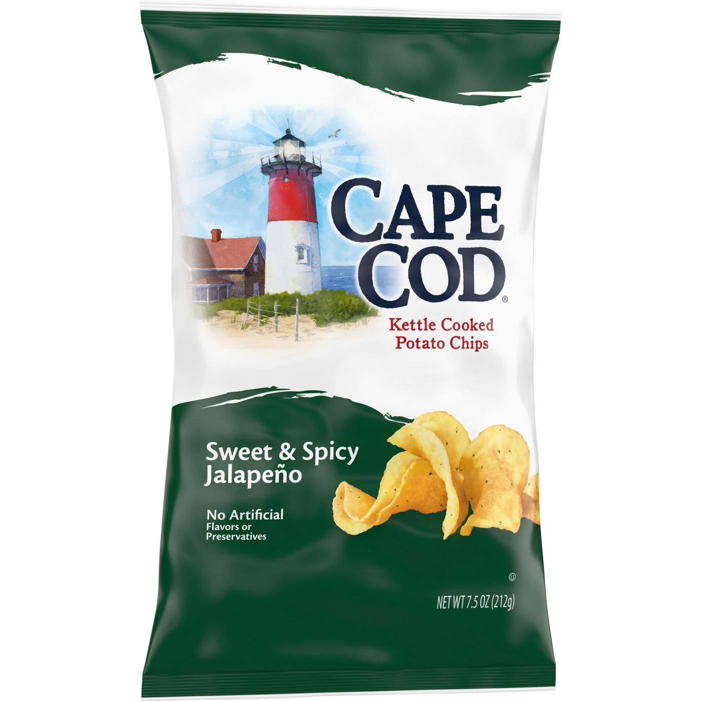 Cape Cod Sweet & Spicy Jalapeno Kettle Cooked Potato Chips; image 4 of 10