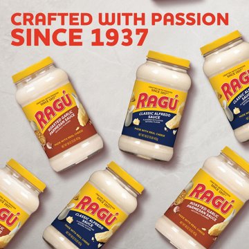 Ragu Roasted Garlic Alfredo Sauce, 16 oz