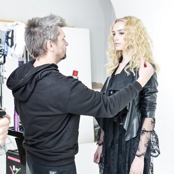 Bed Head by TIGI Wave Artist Ceramic Deep Waver